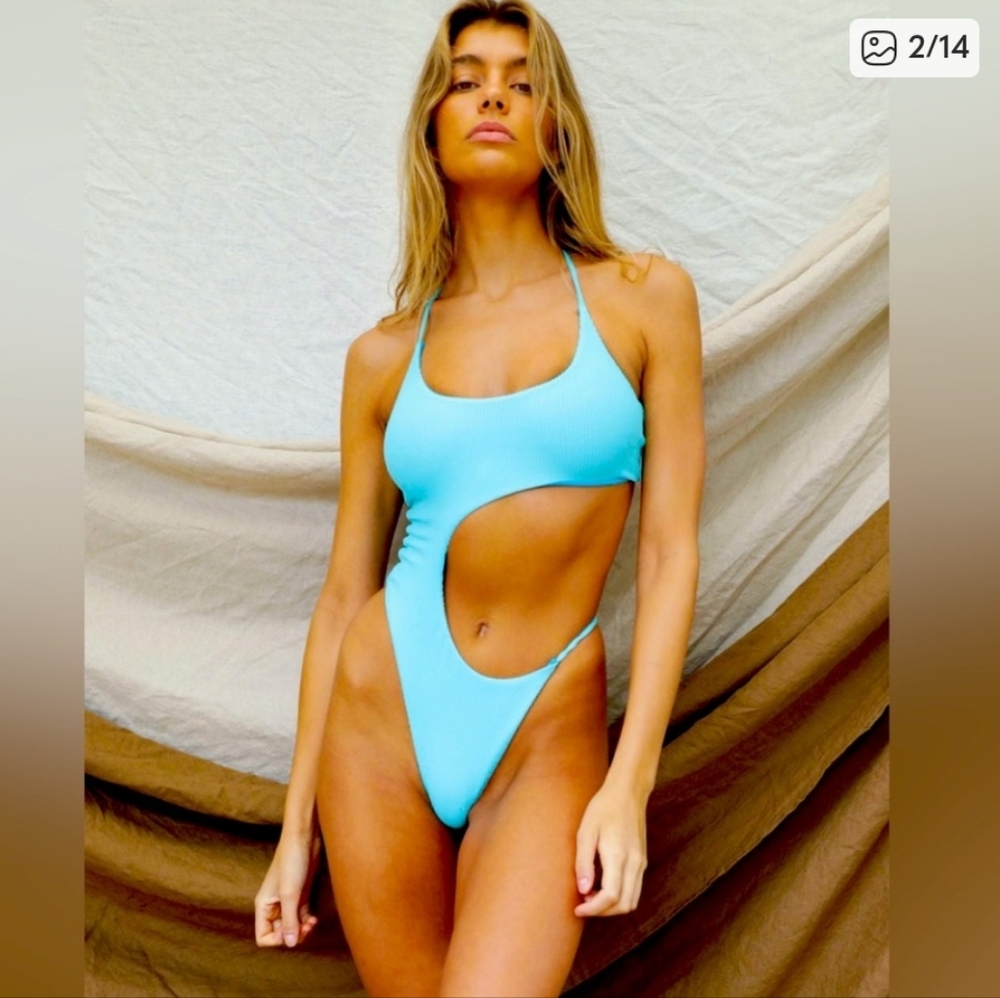 Cutout One-Piece Swimsuit in Sky Blue